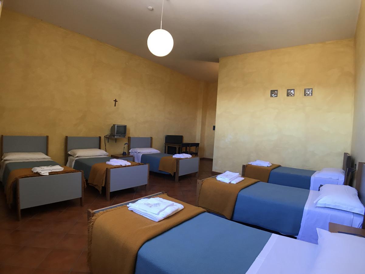 Ceranesi Casa Del Pellegrinoヴィラ エクステリア 写真